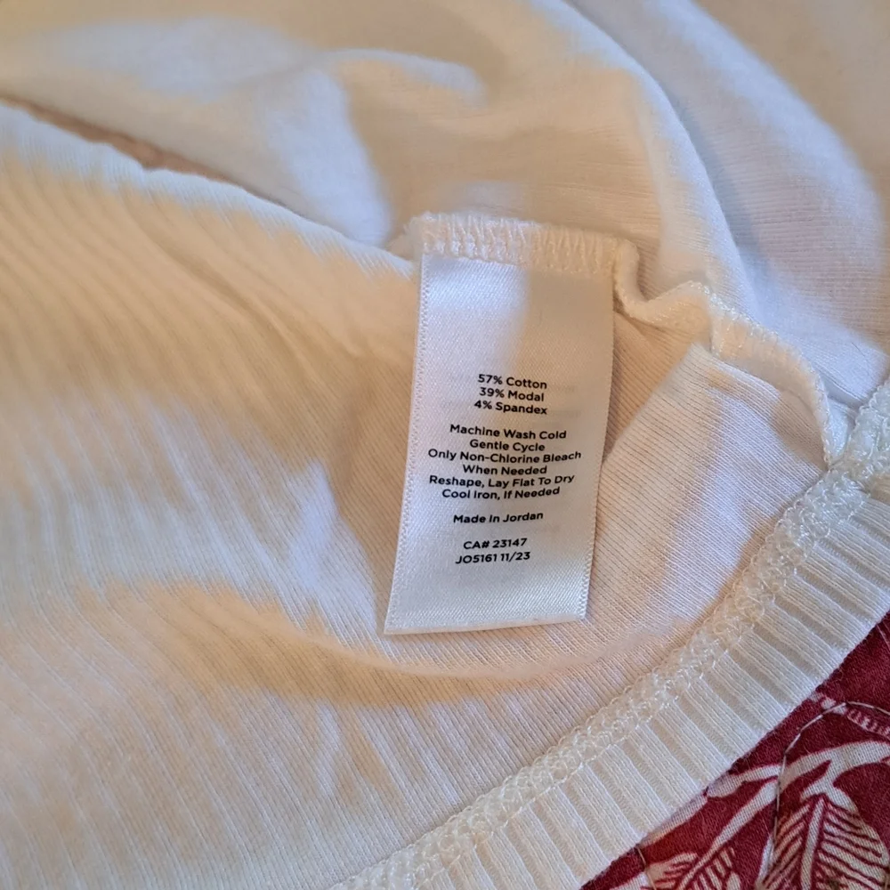 Talbots Top - Picture 6 of 6